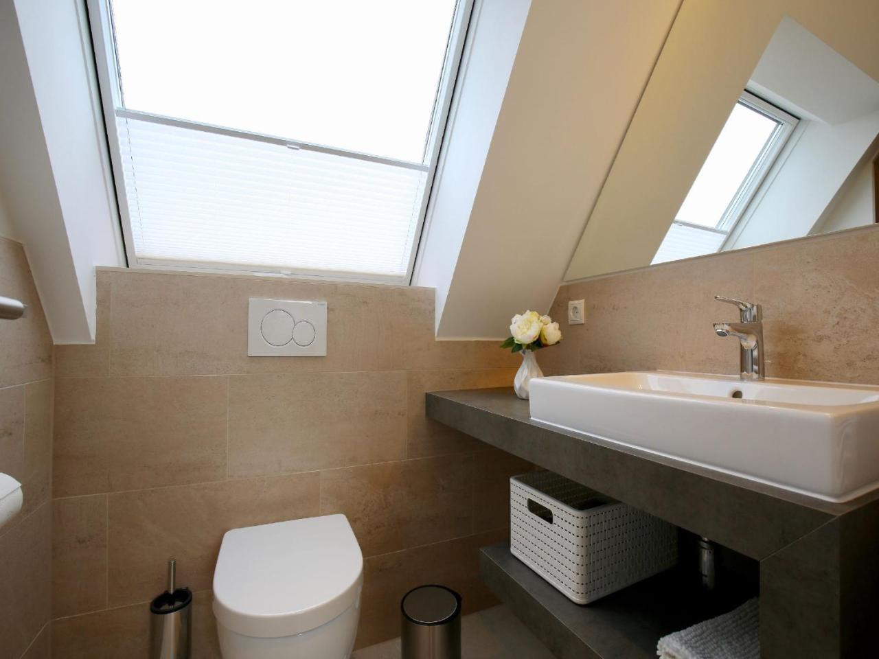 Charlotte 48 - Wunderschoene Ferienwohnung Mit Balkon Und Sauna Wangerooge Eksteriør billede