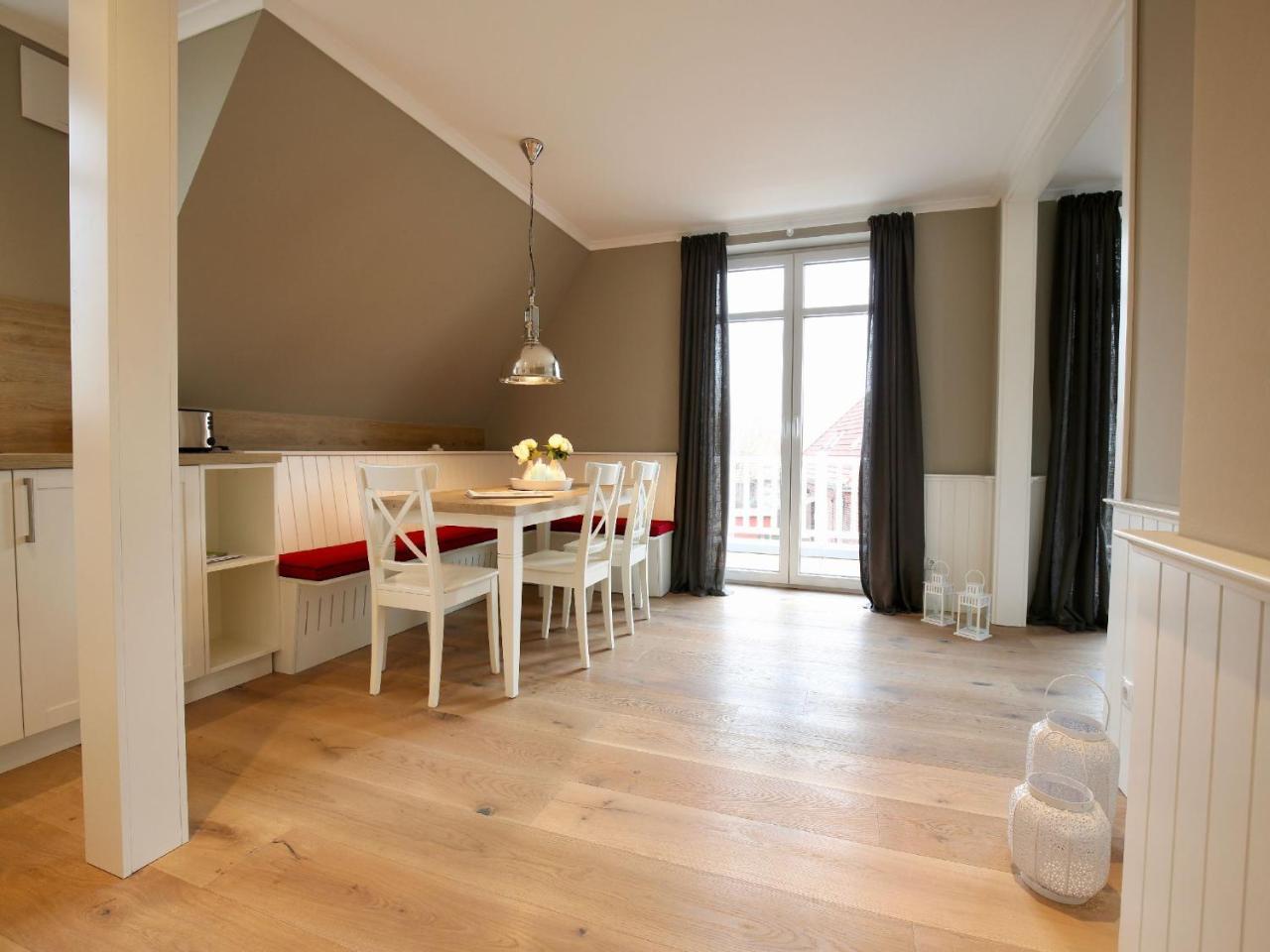 Charlotte 48 - Wunderschoene Ferienwohnung Mit Balkon Und Sauna Wangerooge Eksteriør billede